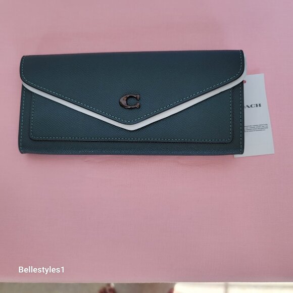 COACH Wyn Envelope Crossgrain Leather Wallet- Forest color - Picture 9 of 16